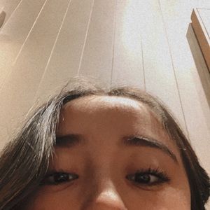 Meet your Posher, Mia